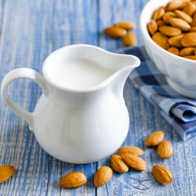 Healthy Homemade Almond Milk